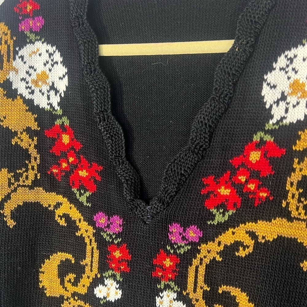 Vintage Norton McNaughton Floral V-Neck Sweater Large - Picture 4 of 6